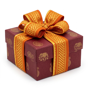 ริบบิ้นผ้าตกแต่งสีส้มทองขนาด 31 มม. จาก Neelkamal Industries สำหรับงานออกแบบตกแต่งร้านค้า งานฝีมือ และการจัดแสดง - Product Image 1