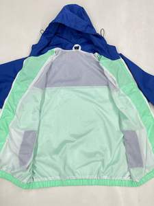 Ensemble survêtement coupe-vent en nylon pour homme avec logo personnalisé, veste à capuche et short, séchage rapide, léger, vêtements de sport d'hiver OEM Léopard - Product Image 6