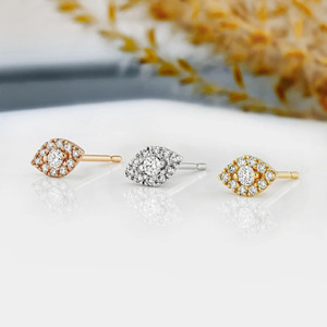 Boucles d'oreilles en or jaune avec diamants de laboratoire - Product Image 5