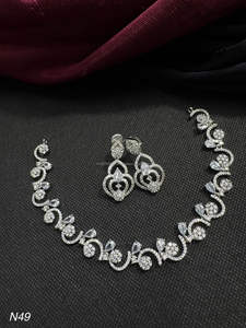 Ensemble de bijoux de mariée en diamant américain classique Collier et boucles d'oreilles en deux pièces pour mariage Style classique à la mode - Product Image 3