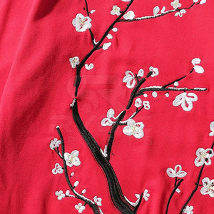 เสื้อฮู้ดปักลายสไตล์พรีเมียมสำหรับผู้ชาย ผ้าฟลีซนุ่ม สวมใส่สบาย เหมาะสำหรับแฟชั่นลำลองในฤดูหนาวและชีวิตประจำวันในเมือง - Product Image 5