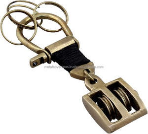 Porte-clés ancre nautique vintage en laiton, haute qualité, à dégagement rapide, pour clés de voiture, fait main, léger, personnalisable - Product Image 1