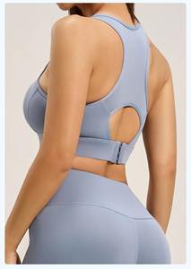 Soutien-gorge de sport personnalisé pour femme, à maintien élevé, dos nageur, pour la gym, le fitness, l'entraînement et la course, style crop top, vente en gros - Product Image 5