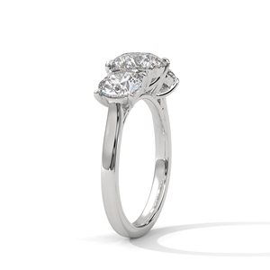 Bague classique à trois pierres en moissanite, taille brillant rond, sertie à griffes, bijoux de fiançailles pour femme - Product Image 3