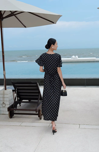 Casual Loose Waist Minimalist V- Neck Regular Sleeve Silk Blend Striped Summer Midi 160gsm Front Dresses - Product Image 3