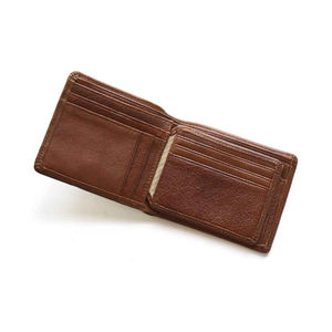 Elegante Tarjetero de Cuero Genuino para Hombre, con Bloqueo RFID, Cierre Abierto, de Alta Calidad, Personalizable, para Pasaporte, Tarjetas de Crédito y Viajes - Product Image 6