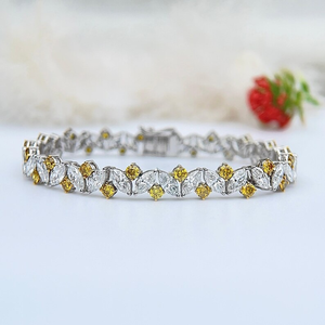 Pulsera de tenis de lujo para mujer con diamantes de moissanita VVS de corte marquesa y diamantes laterales redondos amarillos, pulsera de boda de plata - Product Image 3