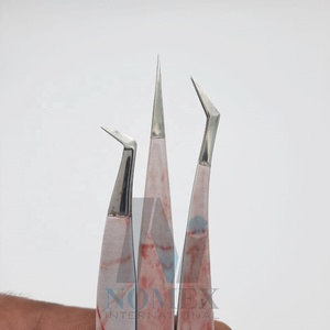 Ensemble de pincettes à cils Points de volume de la meilleure qualité Prise en main forte Pince à cils en gros avec nom de marque personnalisé - Product Image 4