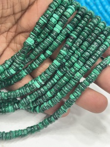 Perles de pierres précieuses de haute qualité pour la fabrication de bijoux, 17 pouces, malachite naturelle, forme Heishi lisse, taille 6-7 mm - Product Image 3