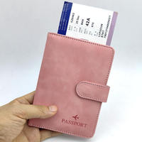 Dompet Kartu Kredit Perjalanan Grosir dan Custom Logo, Penutup Paspor Kulit PU, Tempat Paspor Perjalanan dengan Penutup Magnetik