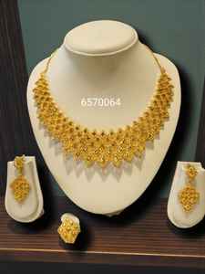 AWAIS HOUSE Nouvelle Collection Style Hip Hop Plaqué Or Laiton Ensemble Collier et Bracelet Femme Mariage Fête Diamant Massif Infini - Product Image 3