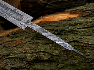 Lame de sabre Viking à double tranchant en acier Damas, fabriquée à la main, 34 pouces, idéale pour la fabrication de sabres - Product Image 3