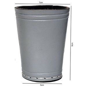 Gobelet à dés personnalisé noir, fait main, promotionnel, économique, imprimé, écologique, durable, lot de 10, avec shaker en velours vert - Product Image 6