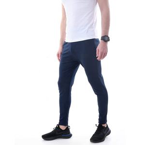 Conjunto de chándales de poliéster para hombre de otoño e invierno, nueva colección Popular con logotipo personalizado, Etiquetas bordadas, traje para correr - Product Image 6