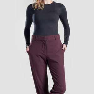 Camisetas de Compresión Personalizadas OEM de Alta Calidad, Talla Grande, Cuello en V, Ajuste Delgado, para Mujer, Ecológicas y Transpirables - Product Image 3