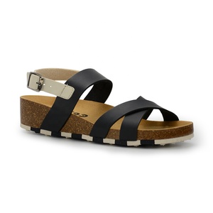 Sandalias de plataforma para mujer Zapatos de último diseño para niñas Calzado con diseños de moda Hebilla Correa cruzada Sandalias de cuña de viaje Ni01 - Product Image 2