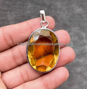 จี้หินซิทรีนสไตล์มินิมัลลิสต์สร้อยคอเงินสเตอร์ลิงทำด้วยมือพร้อมจี้ชั้นดีและเสน่ห์สีซิทรีน - Product Image 3