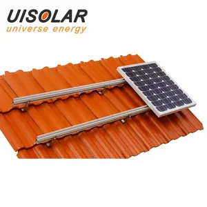 UISOLAR Prix de gros Crochets de montage solaire Crochets solaires de montage sur le toit de tuiles solaires Système de solution de montage pour la maison