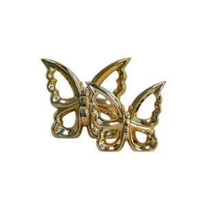 Juego de figuras de mariposas doradas de diseño clásico de lujo, decoración de mariposas de cerámica, adorno moderno para mesa, decoración contemporánea para el hogar - Product Image 1