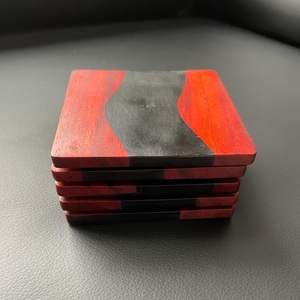 Posavasos de Resina Epoxi con Madera Africana Oscura/Conjunto de Cinco Posavasos de Resina Negra para Mesa de Café, Decoración y Protección de Superficies - Product Image 3
