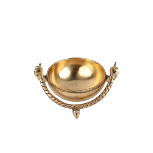 Bol Urli suspendu traditionnel en laiton, décoration artisanale ronde en métal pour les cérémonies religieuses, décoration de la maison pour Diwali - Product Image 4