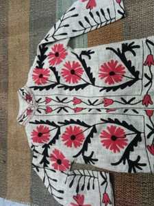 Chaqueta de Algodón Acolchada de Invierno y Otoño, Bordada a Mano con Diseño Suzani, Estilo Boho Chic Vibrante, Ropa Exterior Floral de Moda - Product Image 3