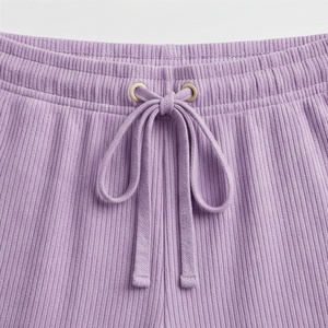 Conjunto de 2 Piezas para Mujer, Top Corto y Pantalones Cortos Acanalados, Color Sólido, Sin Mangas, Estilo Casual, Largo por Encima de la Rodilla, Mezcla de Algodón y Spandex - Product Image 5