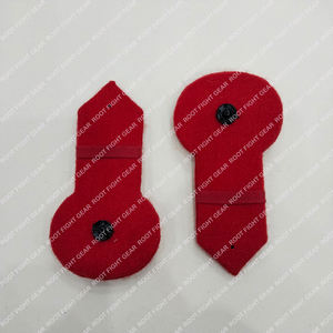 Épaulettes d'uniforme rouges faites à la main pour badge de cérémonie, fabriquées au Pakistan - Product Image 3