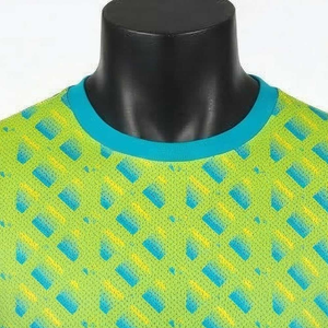 Camiseta de Manga Corta con Cuello Redondo y Estampado Geométrico Verde Azul para Hombre, de Secado Rápido, Tejida, Deportiva, Ajustada, de Longitud Regular - Product Image 4