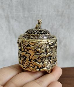 Luxury Islamic <b>Bakhoor</b> Incense <b>Burner</b> with Metal Construction Eco-Friendly & Durable for Home and Mosque - Product Image 6