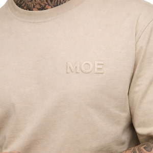 Camiseta de algodón con logo en relieve, corte casual, lisa, para hombre, para fabricación al por mayor con etiqueta privada OEM. - Product Image 3