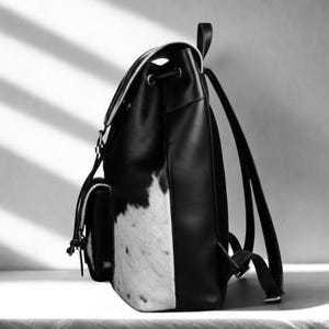 Custom PU Leather <b>Backpacks</b> Tote Bags Duffel Bags 20-36L Capacity Zipper Closure Shockproof Durable <b>Large</b> Quantity Orders - Product Image 2