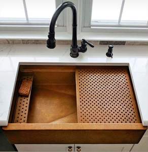 Fregadero de Cocina Clásico de Cobre con Diseño Elegante y Acabado Rústico para Espacios de Cocina Tradicionales de Alta Gama - Product Image 4