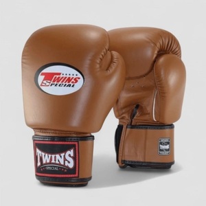 Guantes de Boxeo de Cuero Vacuno Genuino de Primera Calidad, Cierre Ajustable con Gancho y Bucle, Unisex, Logotipo Personalizado, Venta al Por Mayor, Guantes Retro - Product Image 6