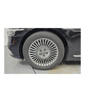 Genesis G90 3.8 de 2019/11 con 135,934 km, Volante a la Izquierda, Caja de Cambios Automática, Asientos de Cuero, Cámara Trasera, Estándar de Emisiones Euro V - Product Image 5