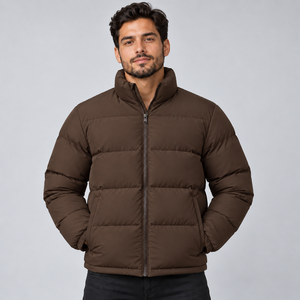 Vestes matelassées haut de gamme pour hommes offrant une isolation confortable, une finition soignée et des silhouettes contemporaines pour l'hiver au quotidien. - Product Image 1