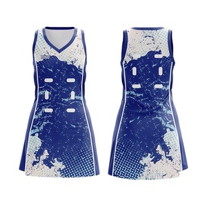 Robe de netball personnalisée 100% polyester rouge et noir, design par sublimation, respirante, taille adulte unisexe avec espace pour logo, style indigène - Product Image 3