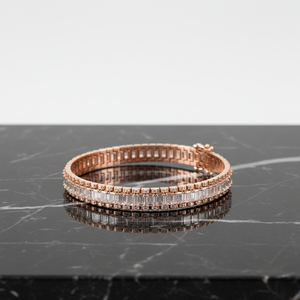 Bracelet Classique Élégant de Luxe en Argent 925 avec Diamants de Laboratoire Zyorio pour Femmes - Cadeau pour Mariage ou Soirée - Product Image 5