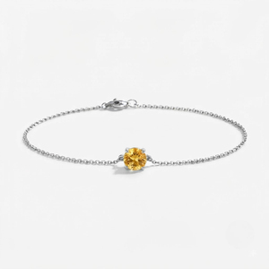 สร้อยข้อมือเด็ก Rhaya Jewels เงินแท้ชุบโรเดียม ดีไซน์คลาสสิค ประดับพลอยซิทรินทรงเหลี่ยมเจียระไนแบบบริลเลียนท์ ตัวเรือนแบบ Prong Setting - Product Image 2
