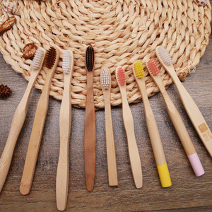 LOS MÁS VENDIDOS |   Cepillo de dientes con mango de madera, cerdas medianas, ecológico, tamaño de viaje, reutilizable, suministro para el cuidado bucal, Blue Lotus Farm - Product Image 6