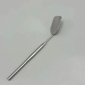 BAFA SURGICAL INSTRUMENTS Espejo Bucal Dental de Acero Inoxidable con Empuñadura Manual Moleteada, Instrumento Quirúrgico de 6 Mandíbulas Clase I, Color Plata - Product Image 4