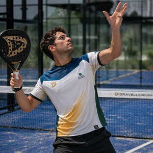 Maillot de padel de luxe pour équipe, à faible MOQ, OEM, séchage rapide, en jersey de polyester recyclé avec panneaux latéraux micro-perforés - Product Image 6