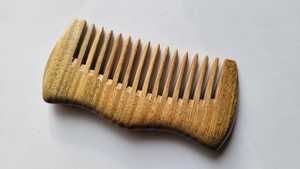 Peigne en bois classique à dents fines, fait main, en bois de pêche naturel, pour le cuir chevelu, nouveau peigne à cheveux en bois élégant, artisanat naturel - Product Image 2