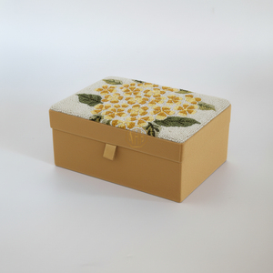 NOORIMS AKBAR HANDICRAFTS กล่องเก็บเครื่องประดับผ้า MDF ประดับด้วยลูกปัดลายดอกไม้ ทำด้วยมือ ความจุ 1-3 ลิตร กล่องจัดระเบียบงานปักหลากสี - Product Image 1