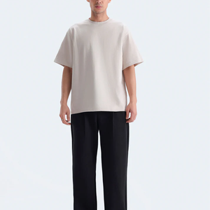 T-shirt Oversize Structuré en Coton Slub Respirant 300 GSM Coupe Boxy en Couleur Os Brut - Product Image 1