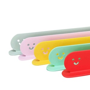 [ECOFRENDLY] Protector de Fregadero de Silicona, Panel Antisalpicaduras para Encimeras de Cocina, SmileGuard - Product Image 2