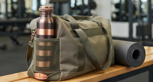 Botella de agua de cobre con líneas negras y doradas, diseño minimalista ecológico para hidratación diaria, viajes, gimnasio, hogar, oficina, regalos. - Product Image 4