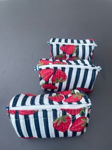 <b>Strawberry</b> Print Cotton Cosmetic Bag Set With Zipper Closure Preppy Style Travel Pouch For Daily Use - Product Image 3