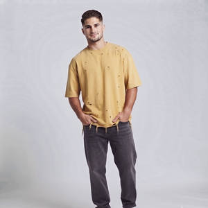 Camiseta Vintage Desgastada de Algodón 100% para Hombre, Estilo Oversize Streetwear, con Logo Personalizado, Lavado Grunge, Fabricación OEM ODM - Product Image 5