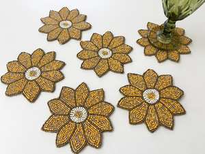 Sous-verres perlés faits main MS HANDICRAFT avec perles de verre - Cadeaux classiques religieux et d'église (4x4 pouces) - Product Image 2